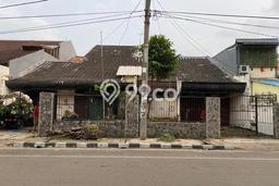 Rumah Luxury Modern Tanpa Renovasi di Tangerang Kota Tangerang Rumah Luxury Modern Tanpa Renovasi di Tangerang Kota Tangerang