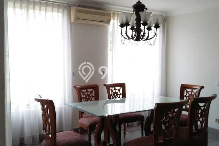 Rumah Mewah Akses Mudah di Tangerang Rumah Mewah Akses Mudah di Tangerang