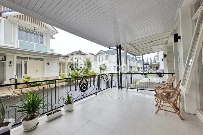 Rumah Strategis Modern Lb 130m2 di Sindang Jaya, Tangerang Rumah Strategis Modern Lb 130m2 di Sindang Jaya, Tangerang