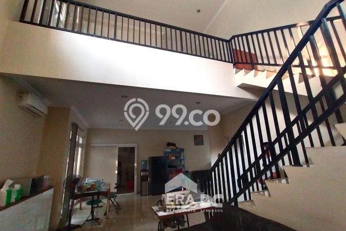 NEW LISTING! Rumah Premium di Semarang Barat, Luas 340m² LB 350m² NEW LISTING! Rumah Premium di Semarang Barat, Luas 340m² LB 350m²