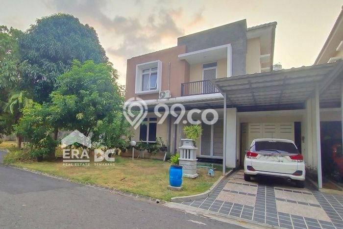 NEW LISTING! Rumah Premium di Semarang Barat, Luas 340m² LB 350m² NEW LISTING! Rumah Premium di Semarang Barat, Luas 340m² LB 350m²