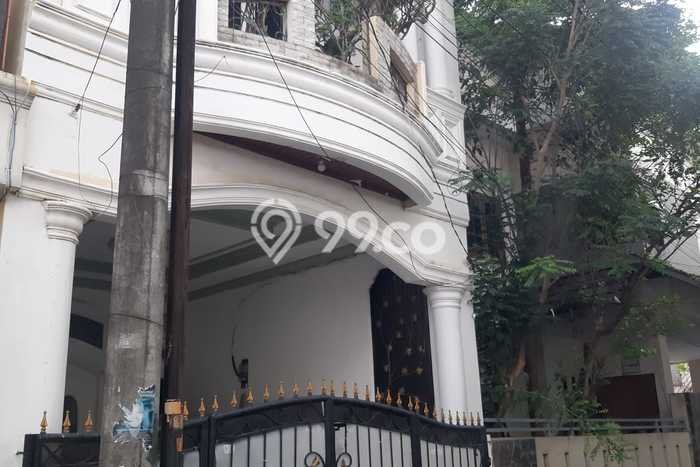 Rumah Modern 4 KT di Pondok Kelapa Jakarta Timur Rumah Modern 4 KT di Pondok Kelapa Jakarta Timur