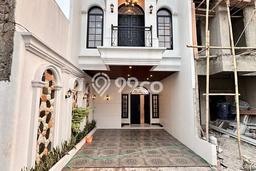 Jual Rumah Bagus Siap Huni LB 130m2 di Jagakarsa, Jakarta Selatan Jual Rumah Bagus Siap Huni LB 130m2 di Jagakarsa, Jakarta Selatan