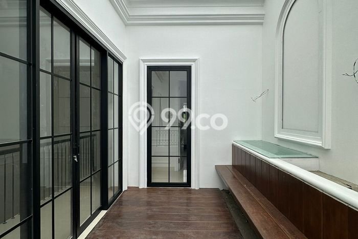 Dijual Rumah Premium dengan Fasilitas Sekitar Komplit di Jagakarsa, Jakarta Selatan Dijual Rumah Premium dengan Fasilitas Sekitar Komplit di Jagakarsa, Jakarta Selatan