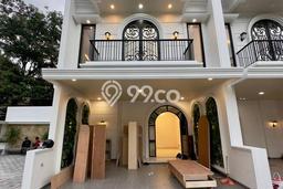 Dijual Rumah Strategis Bagus Punya 3 KT di Jagakarsa Jakarta Selatan SHM Dijual Rumah Strategis Bagus Punya 3 KT di Jagakarsa Jakarta Selatan SHM