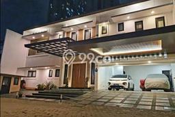 Ready to Use! Premium House LT 430m2 Desain Modern di Kemang Ready to Use! Premium House LT 430m2 Desain Modern di Kemang