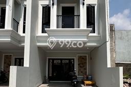 Dijual Hunian Rumah Terawat 3 Kamar di Tanah Baru, Depok Dijual Hunian Rumah Terawat 3 Kamar di Tanah Baru, Depok