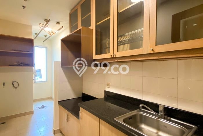Apartemen Disewakan 3 Kamar Murah Siap Huni di Jakarta Selatan, Luas 303m2 Apartemen Disewakan 3 Kamar Murah Siap Huni di Jakarta Selatan, Luas 303m2