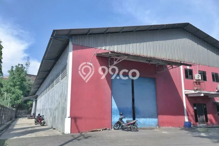 Gudang For Rent di Semarang Barat, Luas 1200m², Area Komersial, Siap Usaha Gudang For Rent di Semarang Barat, Luas 1200m², Area Komersial, Siap Usaha