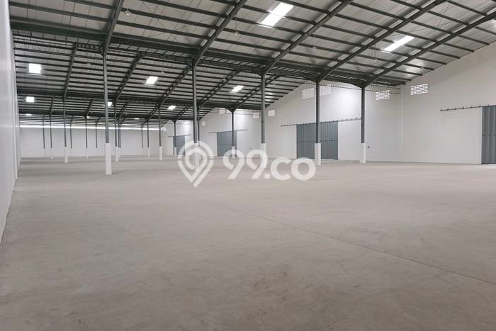 Disewakan Gudang komersial di Semarang Barat luas bangunan 3600m2 Disewakan Gudang komersial di Semarang Barat luas bangunan 3600m2