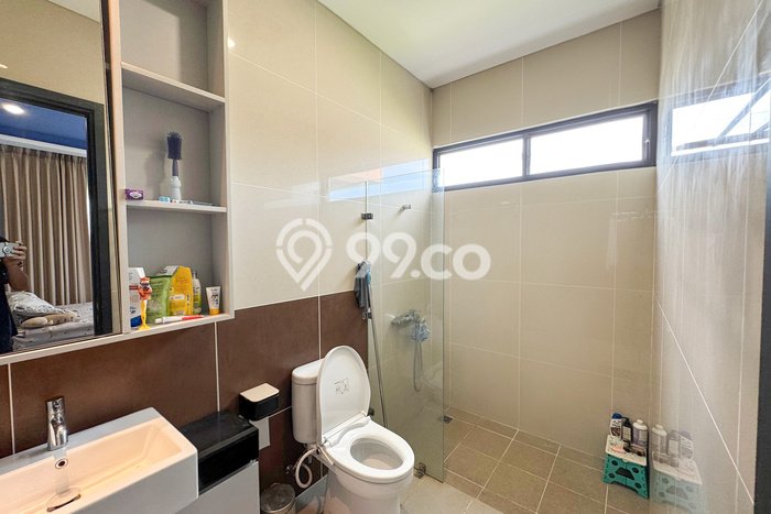 Rumah Elit Modern Tanpa Renovasi di Gading Serpong Tangerang Rumah Elit Modern Tanpa Renovasi di Gading Serpong Tangerang