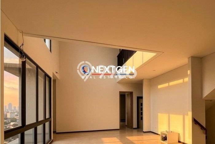 Dijual Rumah Mewah Megah Dengan View Cantik di BSD City, Tangerang Dijual Rumah Mewah Megah Dengan View Cantik di BSD City, Tangerang