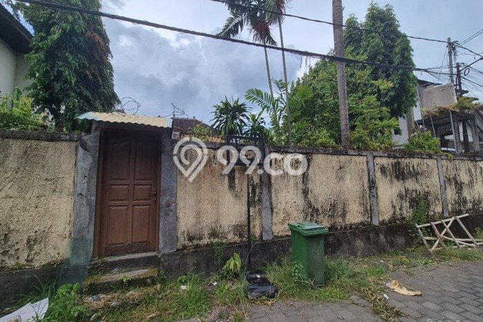Tanah Kavling Disewakan di Kerobokan dengan Luas 276m2 Tanah Kavling Disewakan di Kerobokan dengan Luas 276m2