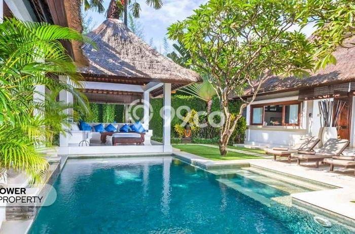 Hunian Berkualitas! Vila di , Ukuran 180m2m², Area Nyaman dan aman Hunian Berkualitas! Vila di , Ukuran 180m2m², Area Nyaman dan aman