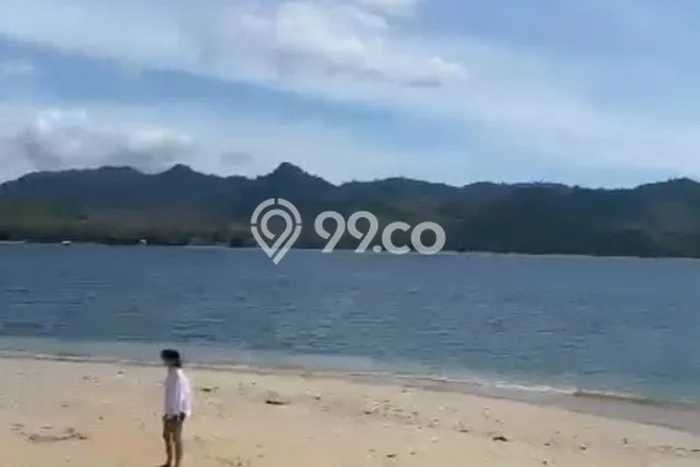 Lahan Dijual Lokasi Strategis di Lombok Barat dengan Luas 21917m2 Lahan Dijual Lokasi Strategis di Lombok Barat dengan Luas 21917m2