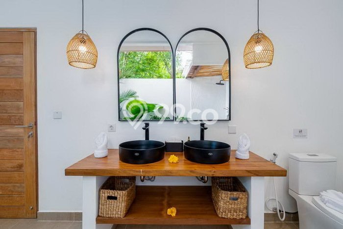 Peluang Investasi! Vila di , Area 361m2m², Area Premium dengan potensi meningkat Peluang Investasi! Vila di , Area 361m2m², Area Premium dengan potensi meningkat
