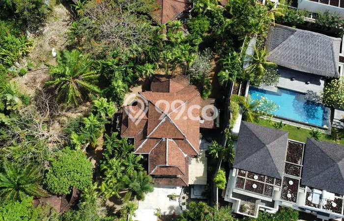Dijual Tanah 974m2 di Petitenget, Badung Dijual Tanah 974m2 di Petitenget, Badung