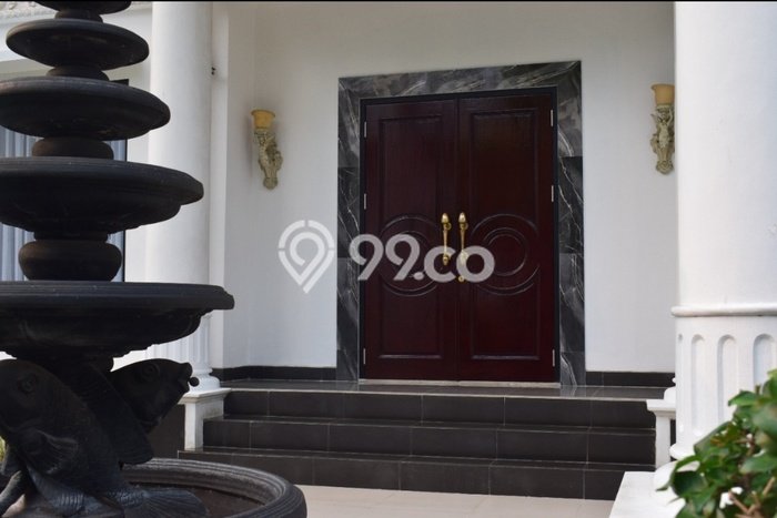 Rumah Mewah LB 700m2 Siap Huni Desain Elegan di BSD Bukit Golf, Tangerang Rumah Mewah LB 700m2 Siap Huni Desain Elegan di BSD Bukit Golf, Tangerang