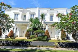 Rumah Luxury Modern Siap Huni di BSD Bukit Golf Tangerang Rumah Luxury Modern Siap Huni di BSD Bukit Golf Tangerang