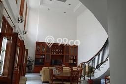 Hunian Elit LB 440m2 Siap Pakai Desain Elegan di Kemanggisan, Jakarta Barat Hunian Elit LB 440m2 Siap Pakai Desain Elegan di Kemanggisan, Jakarta Barat