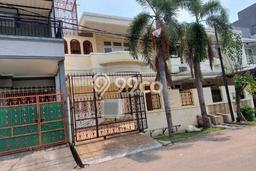 Rumah Elit Modern Siap Huni di Green garden Jakarta Barat Rumah Elit Modern Siap Huni di Green garden Jakarta Barat