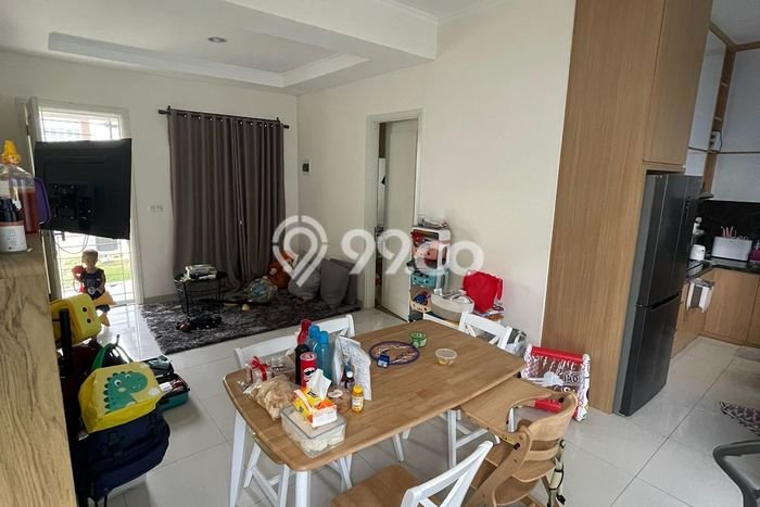 Rumah Modern 3 KT di Suvarna Sutera Tangerang Unfurnished Rumah Modern 3 KT di Suvarna Sutera Tangerang Unfurnished