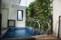 Hunian Mewah Siap Huni LT 182m2 di Serpong, Tangerang Selatan Hunian Mewah Siap Huni LT 182m2 di Serpong, Tangerang Selatan