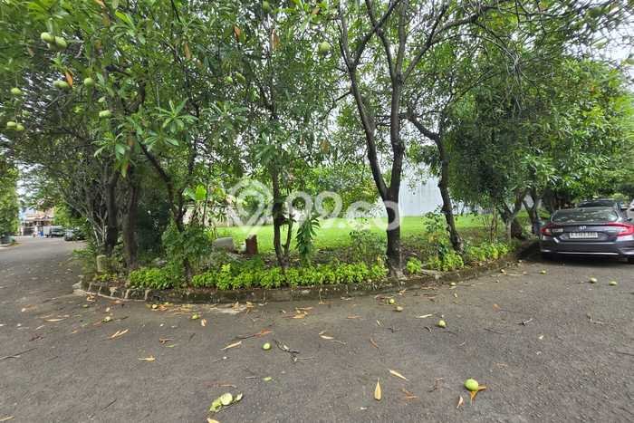 Tanah Kosong Dijual di Tangerang Selatan dengan Area 501m2 Tanah Kosong Dijual di Tangerang Selatan dengan Area 501m2