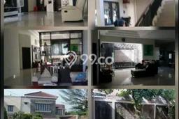 For Sale Rumah Mewah Exclusive di Serpong, Tangerang Selatan For Sale Rumah Mewah Exclusive di Serpong, Tangerang Selatan
