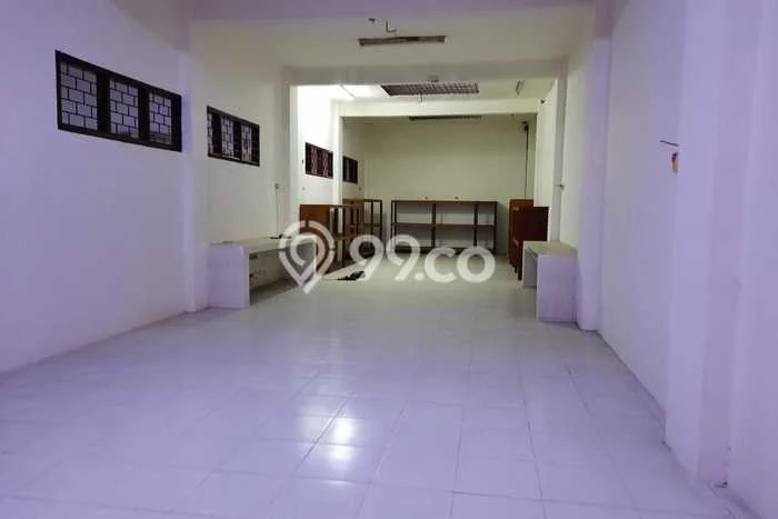 Bangunan Ruko Eks Tempat Usaha di Setro Baru Bangunan Ruko Eks Tempat Usaha di Setro Baru