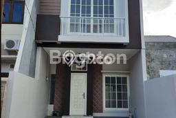 Hunian Cantik Minimalis Lb 90m2 di Kenjeran, Surabaya Hunian Cantik Minimalis Lb 90m2 di Kenjeran, Surabaya