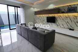 Rumah kawasan Jangli, 4 KT, Area Elite, LT 264m² Bangunan 380m² Rumah kawasan Jangli, 4 KT, Area Elite, LT 264m² Bangunan 380m²