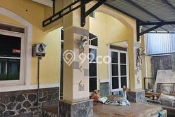 KESEMPATAN TERBAIK! Tersedia KPR Rumah Modern lokasi Manyaran, Semarang, LT 152m² Bangunan 152m² KESEMPATAN TERBAIK! Tersedia KPR Rumah Modern lokasi Manyaran, Semarang, LT 152m² Bangunan 152m²