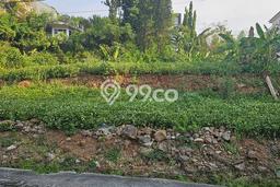 Tanah Dijual Lokasi Strategis di Semarang dengan Luas 200m2 Tanah Dijual Lokasi Strategis di Semarang dengan Luas 200m2