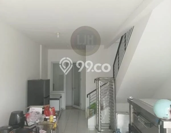 Disewakan Ruko di Kawasan Ramai Cibubur Luas 92m2 Disewakan Ruko di Kawasan Ramai Cibubur Luas 92m2