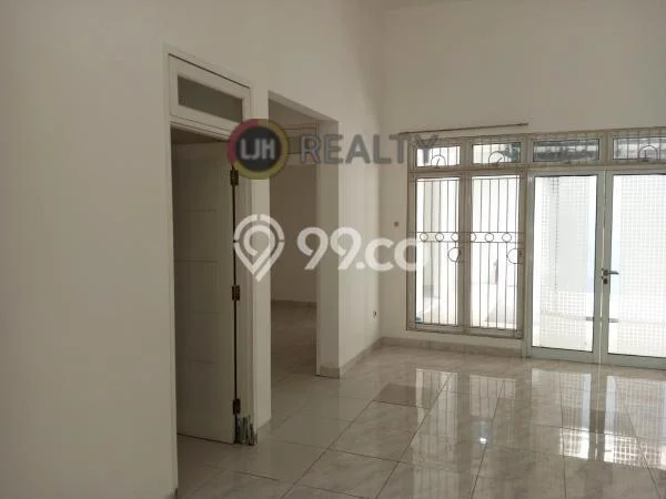 KESEMPATAN TERBAIK! Rumah di Jatisampurna, 2 KM, Ready, LT 144m² Bangunan 84m² KESEMPATAN TERBAIK! Rumah di Jatisampurna, 2 KM, Ready, LT 144m² Bangunan 84m²