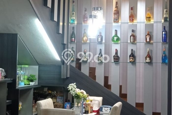 LOKASI PREMIUM! Rumah Berkembang di Astanaanyar, Luas 75m² LB 140m² LOKASI PREMIUM! Rumah Berkembang di Astanaanyar, Luas 75m² LB 140m²
