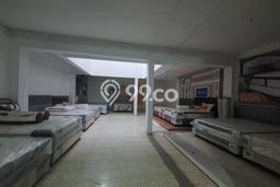 AREA KOMERSIAL! Ruko For Rent Kawasan Sudirman, Luas 729m2m², Jalan Utama AREA KOMERSIAL! Ruko For Rent Kawasan Sudirman, Luas 729m2m², Jalan Utama