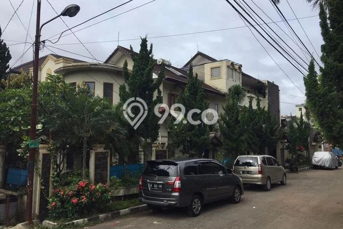 Dijual Hunian Mewah dengan Fasilitas Sekitar Komplit di Setra Sari, Bandung Dijual Hunian Mewah dengan Fasilitas Sekitar Komplit di Setra Sari, Bandung