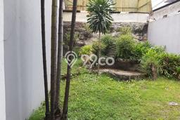 Rumah Elit LB 346m2 Siap Pakai Desain Elegan di Cicadas, Bandung Rumah Elit LB 346m2 Siap Pakai Desain Elegan di Cicadas, Bandung