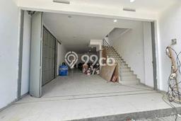 Ruko Disewa di Cihampelas, Bandung Barat, LT 159m2 / LB 360m2 Ruko Disewa di Cihampelas, Bandung Barat, LT 159m2 / LB 360m2