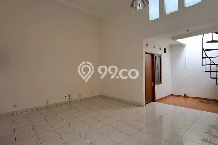Disewakan! Rumah 4 Kamar Tidur &
3 Kamar Mandi di Taman Kopo Indah, Bandung Disewakan! Rumah 4 Kamar Tidur &
3 Kamar Mandi di Taman Kopo Indah, Bandung