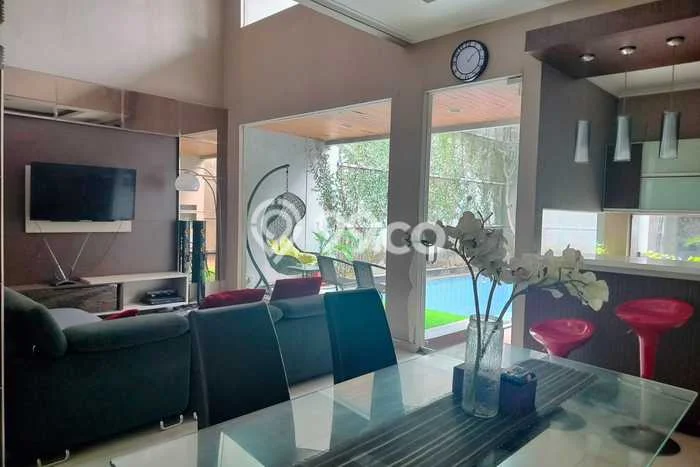Dijual Hunian Mewah dengan Fasilitas Sekitar Lengkap di Batununggal, Bandung Dijual Hunian Mewah dengan Fasilitas Sekitar Lengkap di Batununggal, Bandung