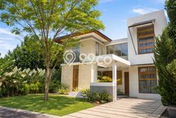 For Sale Rumah Mewah Exclusive di BSD, Tangerang Selatan For Sale Rumah Mewah Exclusive di BSD, Tangerang Selatan