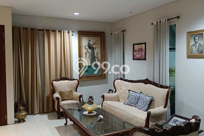 Jual Rumah Luas Megah Dengan View Eksklusif di Sektor 6 - Bintaro, Tangerang Selatan Jual Rumah Luas Megah Dengan View Eksklusif di Sektor 6 - Bintaro, Tangerang Selatan