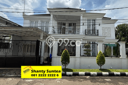 Jual Rumah Luas Elegan Dengan View Eksklusif di Bintaro, Tangerang Selatan Jual Rumah Luas Elegan Dengan View Eksklusif di Bintaro, Tangerang Selatan