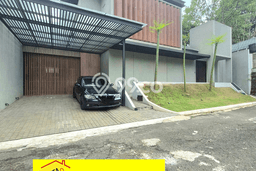 For Sale! Premium House LT 284m2 Desain Elegan di Bintaro For Sale! Premium House LT 284m2 Desain Elegan di Bintaro