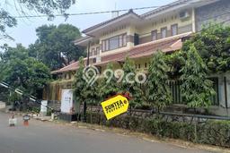 Rumah Elit Modern Tanpa Renovasi di Bintaro Tangerang Selatan Rumah Elit Modern Tanpa Renovasi di Bintaro Tangerang Selatan