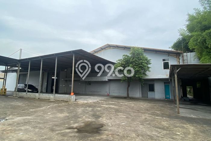 Disewakan Gudang di Pusat Kota Jakarta Barat Ramai Strategis Disewakan Gudang di Pusat Kota Jakarta Barat Ramai Strategis