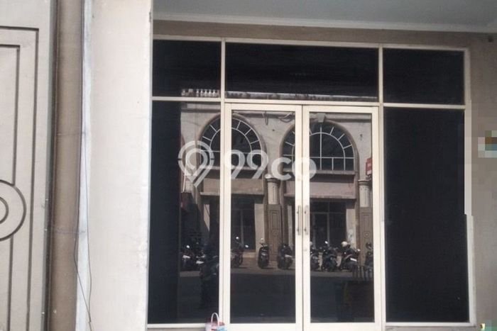 Ruko Bagus Dijual LB 260m2 Lokasi Strategis Jakarta Barat Area Cocok untuk Bisnis Ruko Bagus Dijual LB 260m2 Lokasi Strategis Jakarta Barat Area Cocok untuk Bisnis